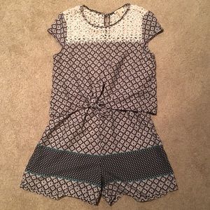 Monteau Couture Girls size 7/8 romper